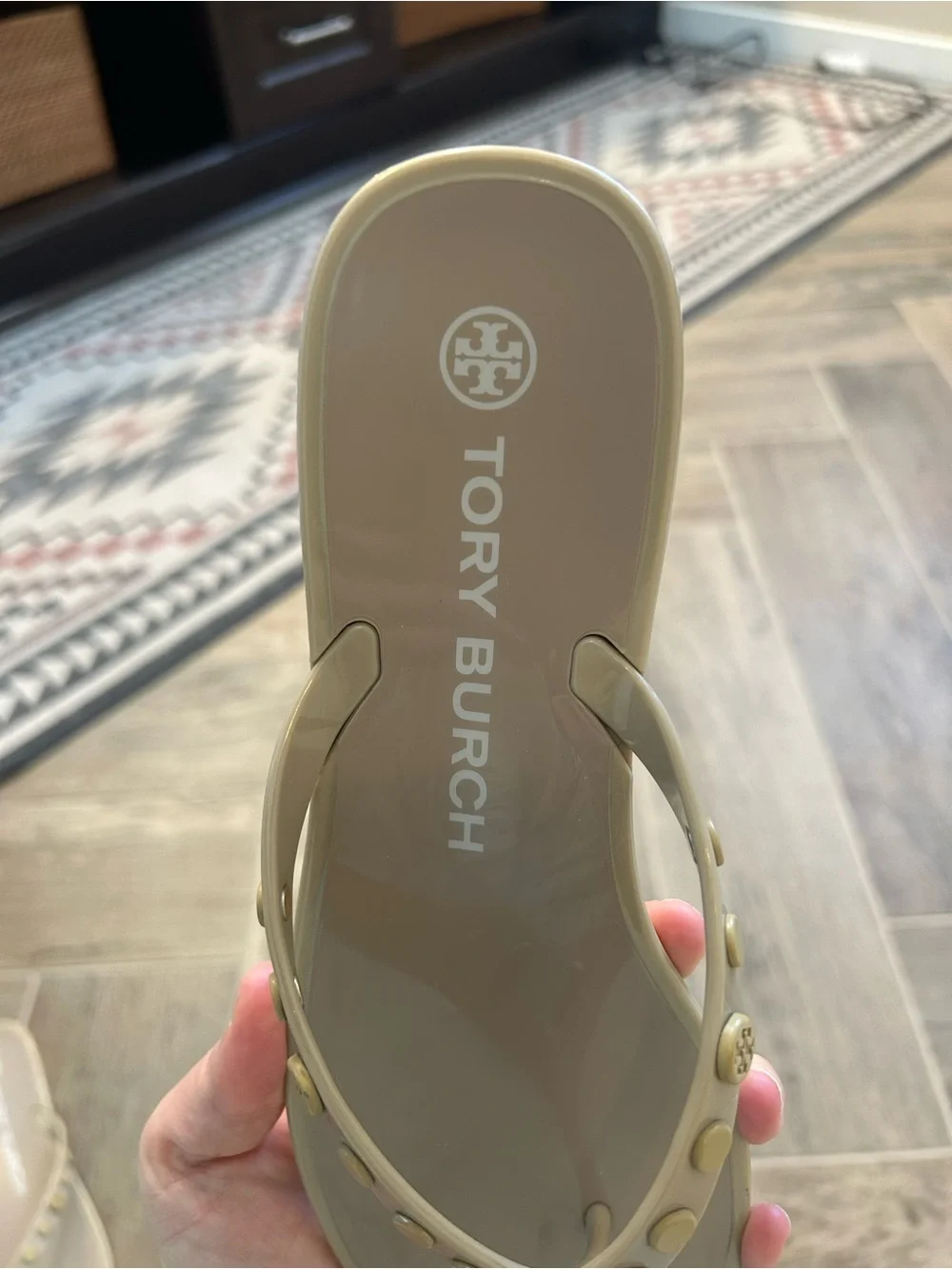 Tory Burch Nude Logo Stud Jellies